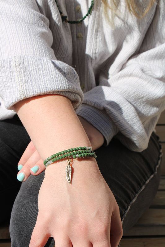 Green Feather Adjustable Bracelet